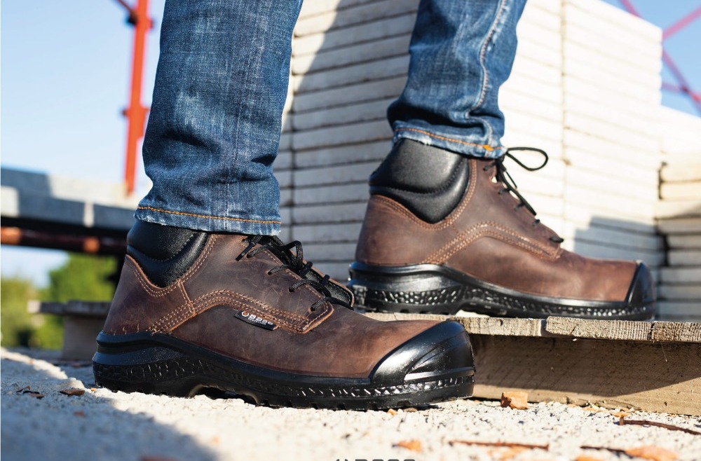 Jak často byste si měli měnit pracovní obuv?